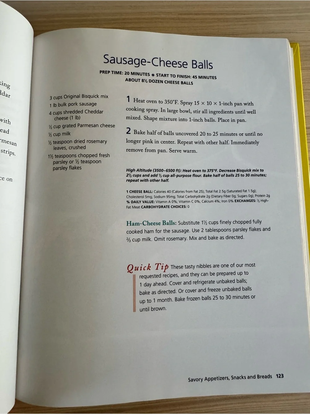 Betty Crocker Ultimate Bisquick‎ Cookbook Exclusive Deluxe Hardcover 2009